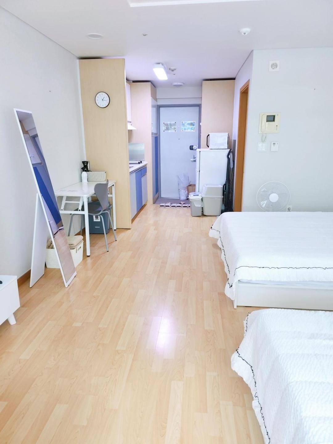 Hongdae Cleanhouse Hotel Seoul Eksteriør billede